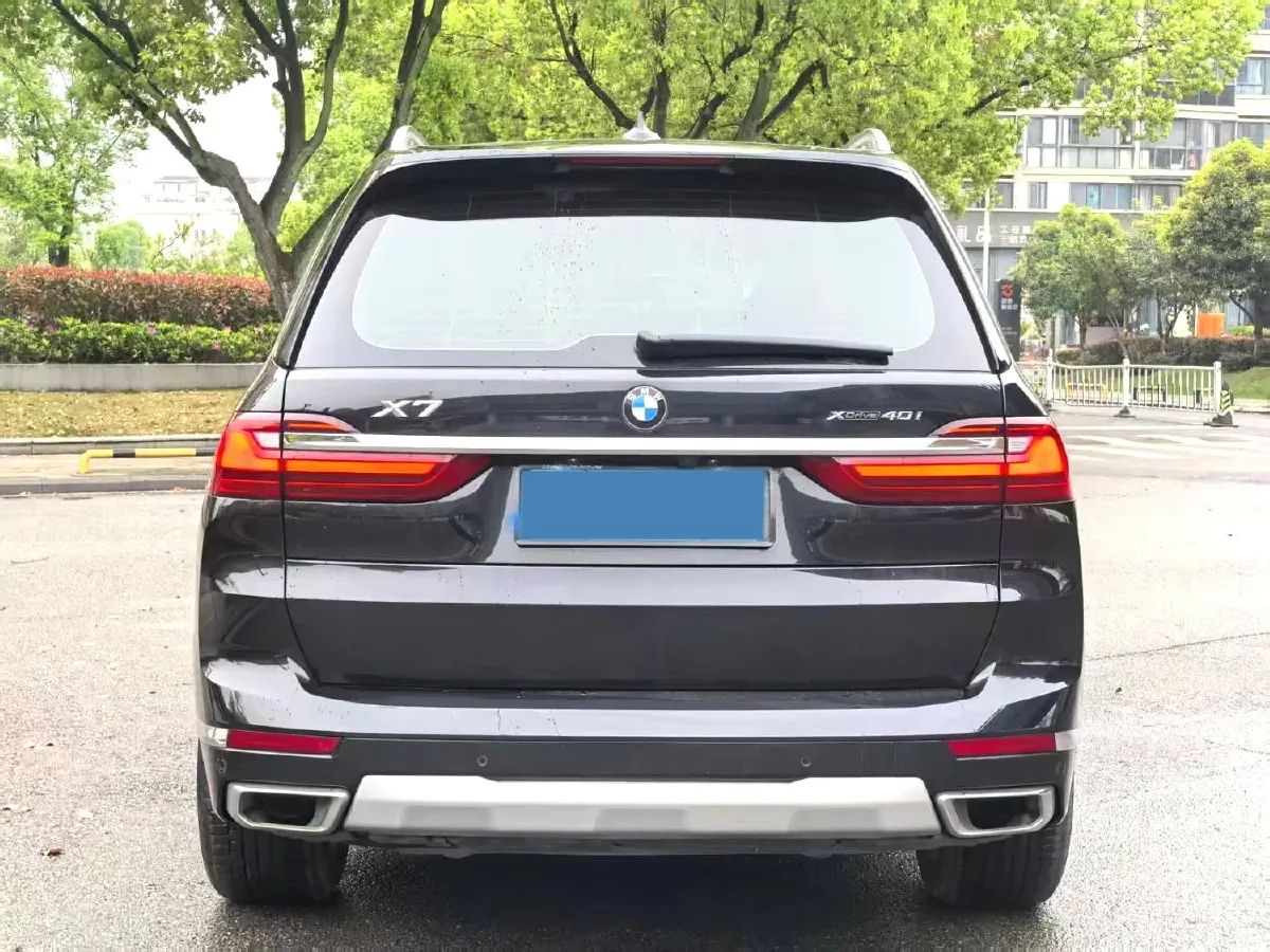 2021 BMW X7 3.0T 340HP L6 8AT,autocango,china used car exporter,china ev exporter,chinese used car exporter,chinese used ev exporter