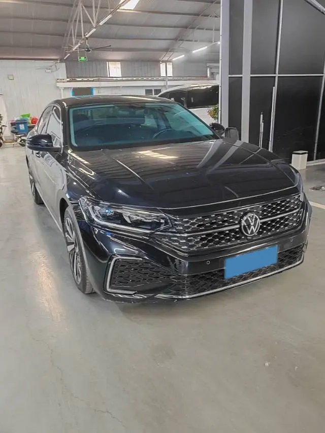 2022 Skoda Kodiak GT 2.0T 186HP L4 7DCT,autocango,china used car exporter,china ev exporter,chinese used car exporter,chinese used ev exporter