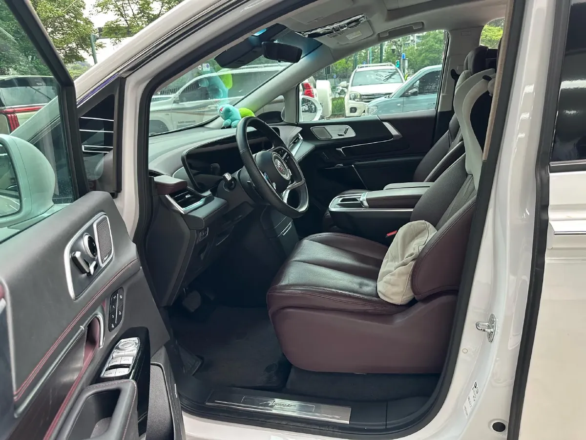 2023 Buick Century 2.0T 237HP L4 9AT,autocango,china used car exporter,china ev exporter,chinese used car exporter,chinese used ev exporter