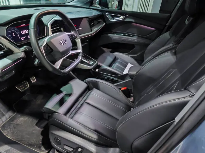 2024 Audi Q4 e-tron BEV 84.8KWH,autocango,china used car exporter,china ev exporter,chinese used car exporter,chinese used ev exporter