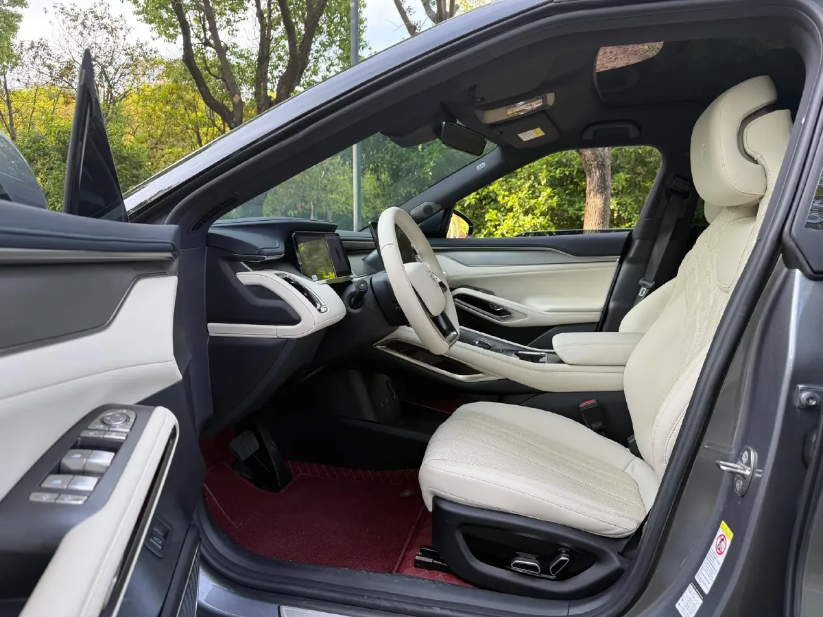 2024 BYD SongL EV BEV 71.8KWH,autocango,china used car exporter,china ev exporter,chinese used car exporter,chinese used ev exporter