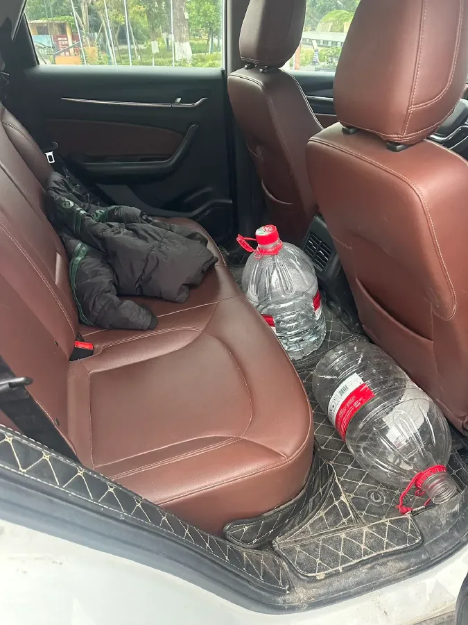 2018 Brilliance Auto V6 1.5T 150HP L4 7DCT,autocango,china used car exporter,china ev exporter,chinese used car exporter,chinese used ev exporter