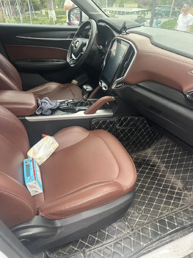 2018 Brilliance Auto V6 1.5T 150HP L4 7DCT,autocango,china used car exporter,china ev exporter,chinese used car exporter,chinese used ev exporter