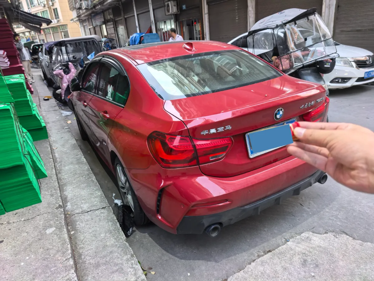 2021 BMW 1 Series 1.5T 140HP L3 7DCT,autocango,china used car exporter,china ev exporter,chinese used car exporter,chinese used ev exporter