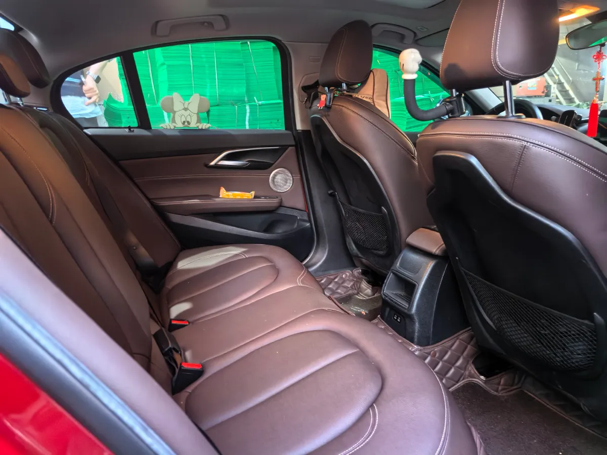2021 BMW 1 Series 1.5T 140HP L3 7DCT,autocango,china used car exporter,china ev exporter,chinese used car exporter,chinese used ev exporter