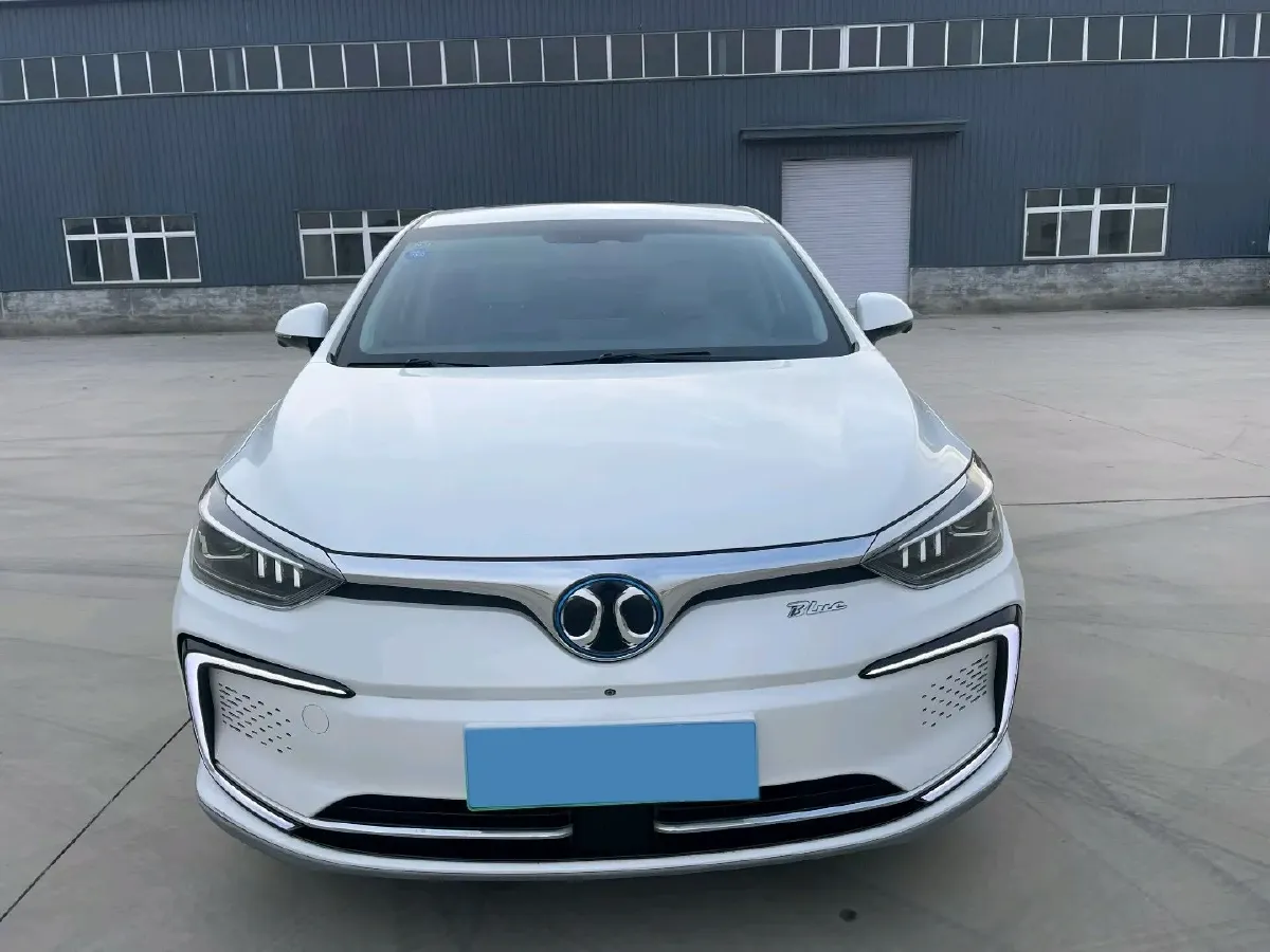 2018 BeiJing Auto EU5 BEV 53.66KWH,autocango,china used car exporter,china ev exporter,chinese used car exporter,chinese used ev exporter