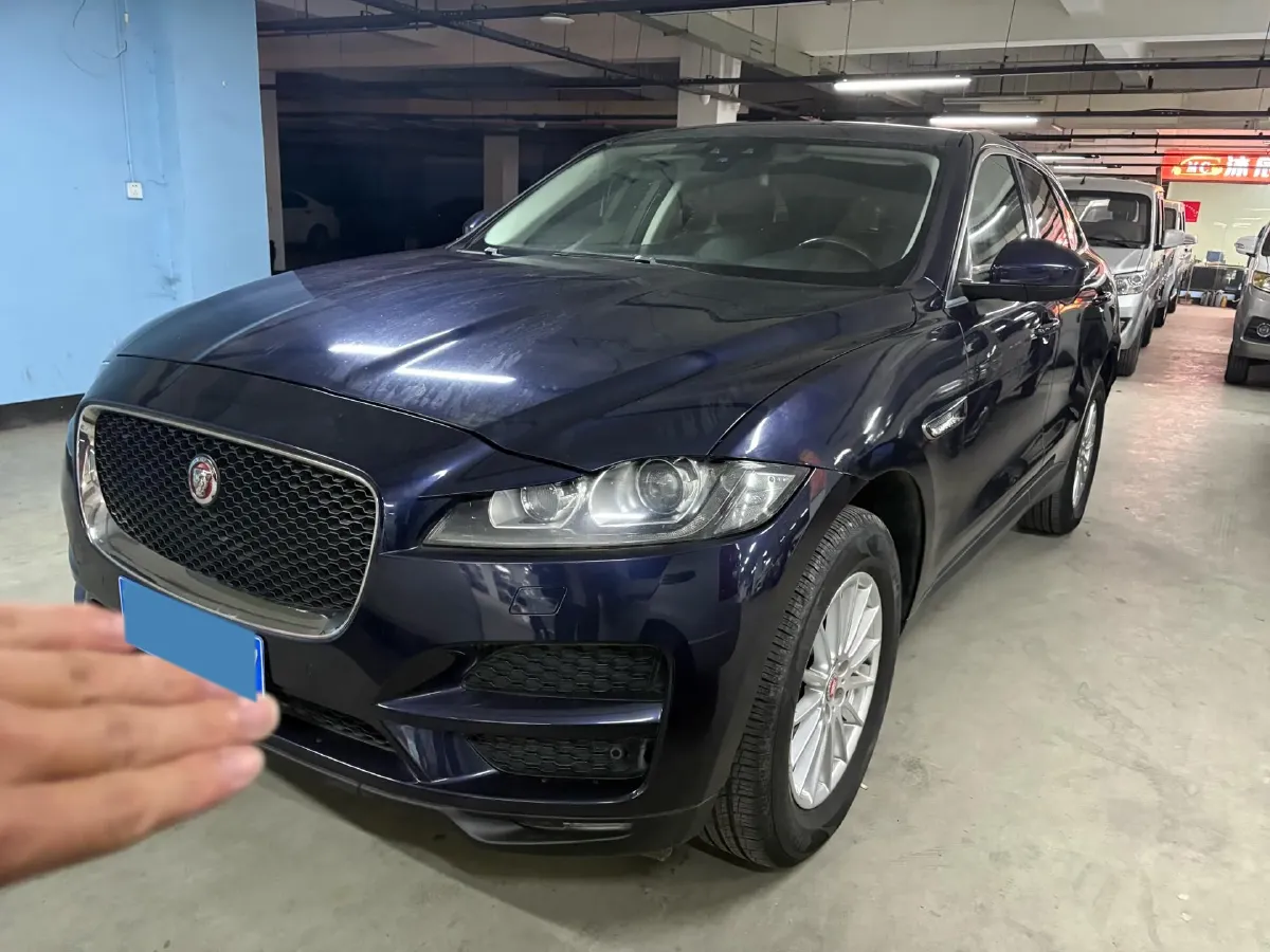 2018 Jaguar F-PACE 2.0T 250HP L4 8AT,autocango,china used car exporter,china ev exporter,chinese used car exporter,chinese used ev exporter
