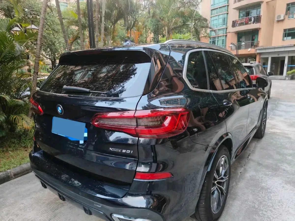 2020 BMW X5 2.0T 265HP L4 8AT,autocango,china used car exporter,china ev exporter,chinese used car exporter,chinese used ev exporter