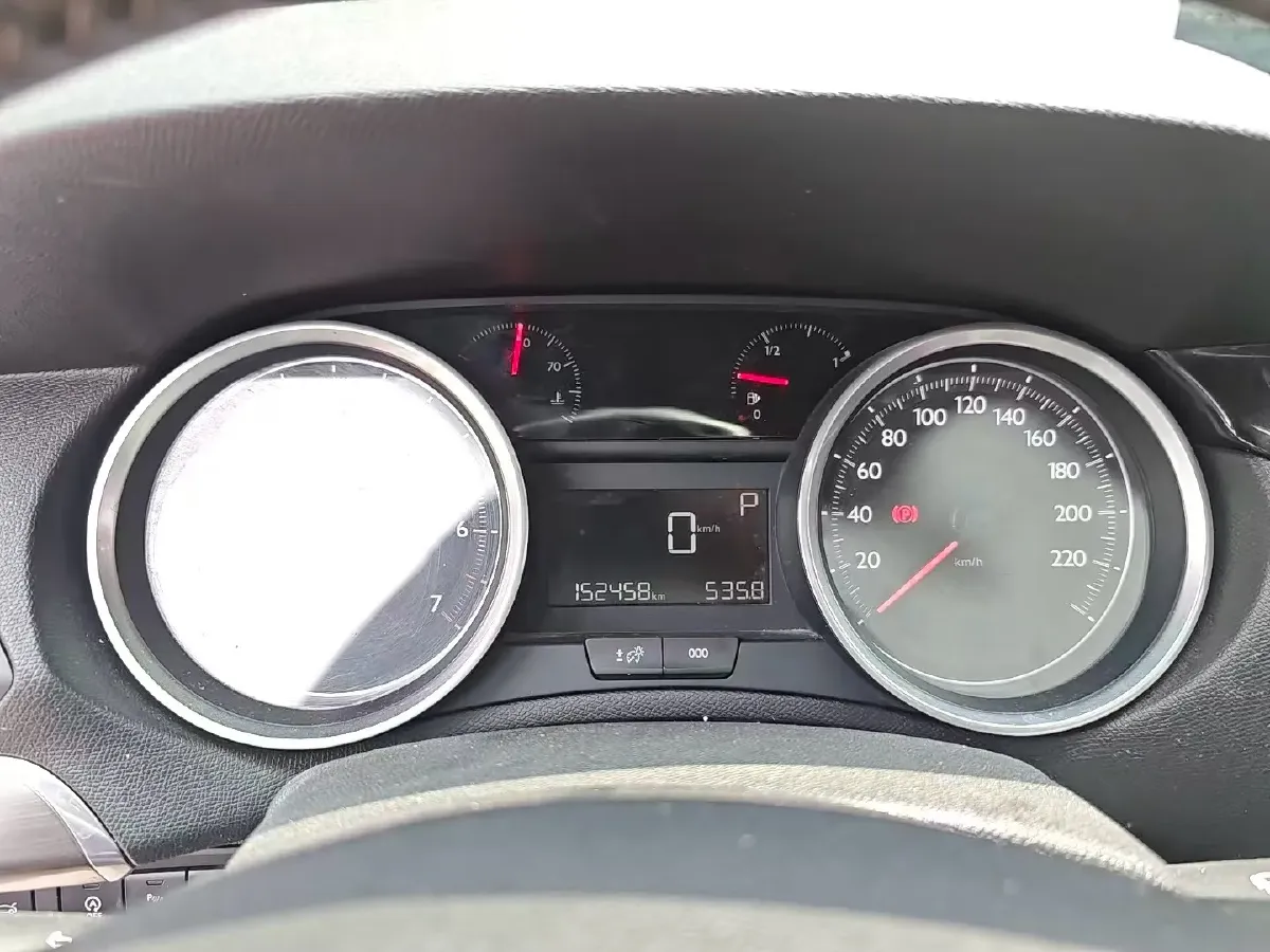 2018 Peugeot 408 1.6T 167HP L4 6AT,autocango,china used car exporter,china ev exporter,chinese used car exporter,chinese used ev exporter