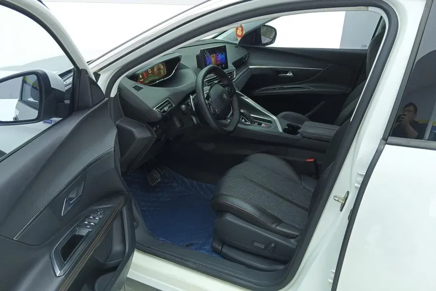 2017 Peugeot 4008 1.6T 167HP L4 6AT,autocango,china used car exporter,china ev exporter,chinese used car exporter,chinese used ev exporter