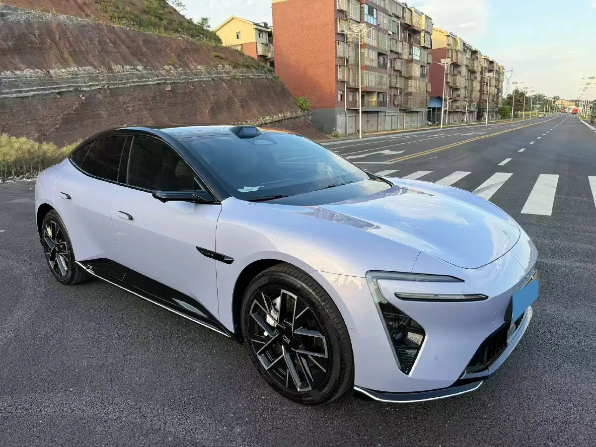 2025 Avatr 06 BEV,autocango,china used car exporter,china ev exporter,chinese used car exporter,chinese used ev exporter