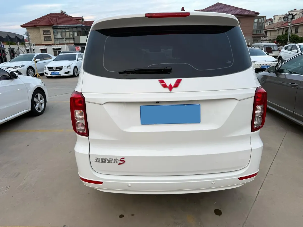 2021 Yema SiPaiKa 1.5L 109HP L4 5MT,autocango,china used car exporter,china ev exporter,chinese used car exporter,chinese used ev exporter