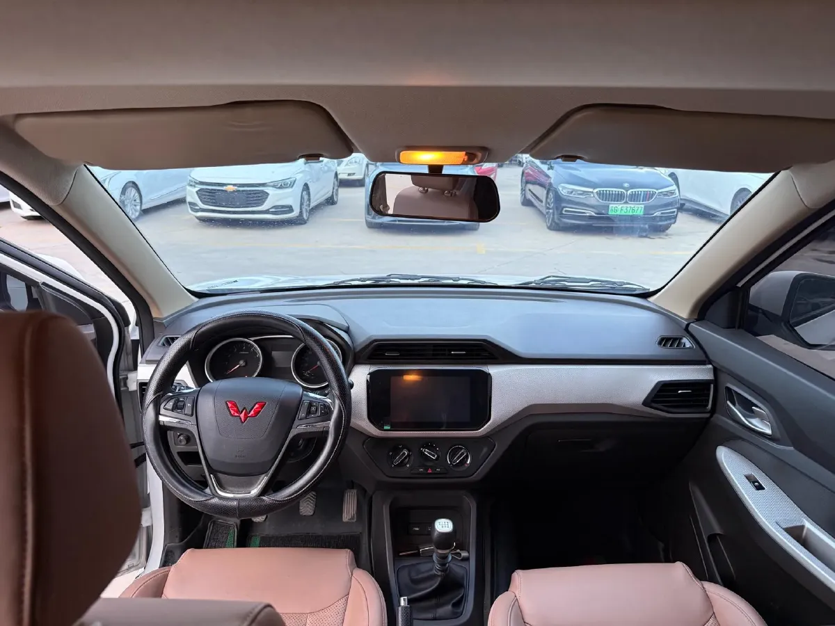 2021 Yema SiPaiKa 1.5L 109HP L4 5MT,autocango,china used car exporter,china ev exporter,chinese used car exporter,chinese used ev exporter