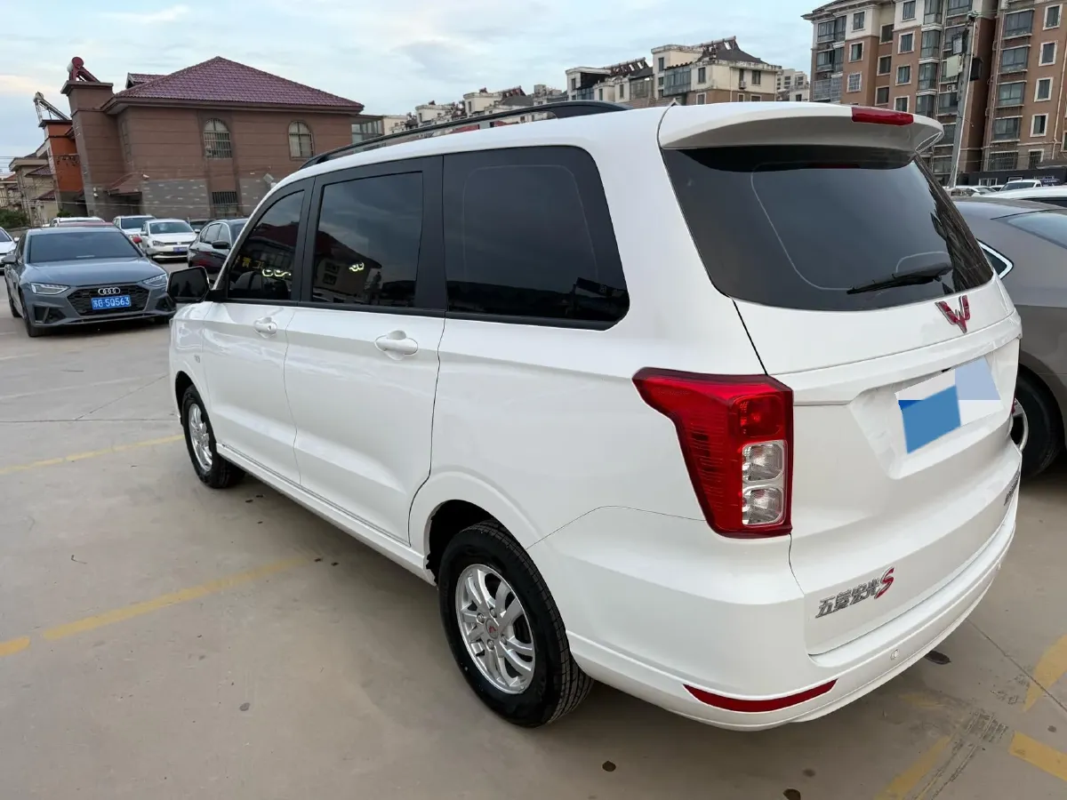 2021 Yema SiPaiKa 1.5L 109HP L4 5MT,autocango,china used car exporter,china ev exporter,chinese used car exporter,chinese used ev exporter
