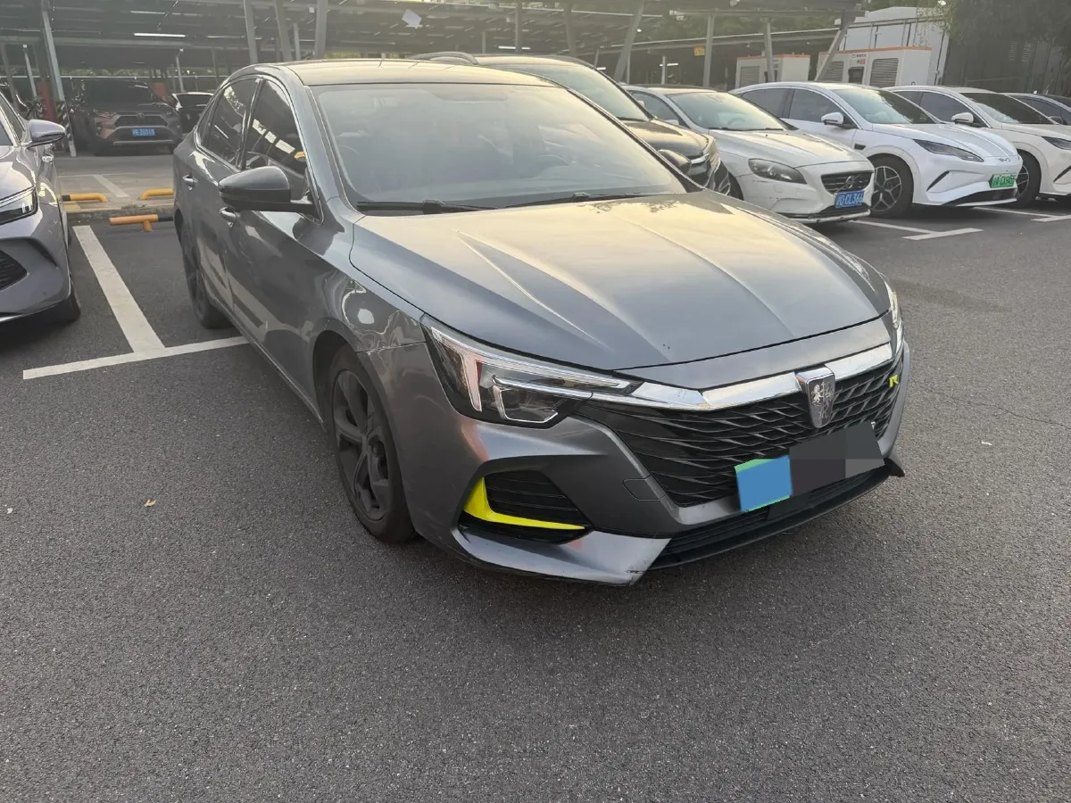2020 Roewe i6 MAX 1.5T 169HP L4 AMT PHEV,autocango,china used car exporter,china ev exporter,chinese used car exporter,chinese used ev exporter