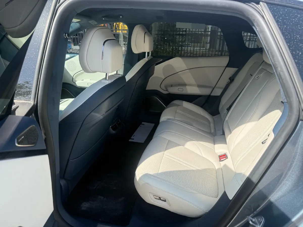 2024 Zeekr 007 BEV 75KWH,autocango,china used car exporter,china ev exporter,chinese used car exporter,chinese used ev exporter