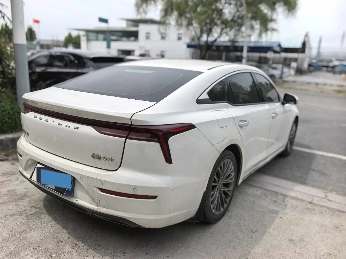 2022 DongFeng Fengon Fengon 580 1.5T 184HP L4 6AT,autocango,china used car exporter,china ev exporter,chinese used car exporter,chinese used ev exporter