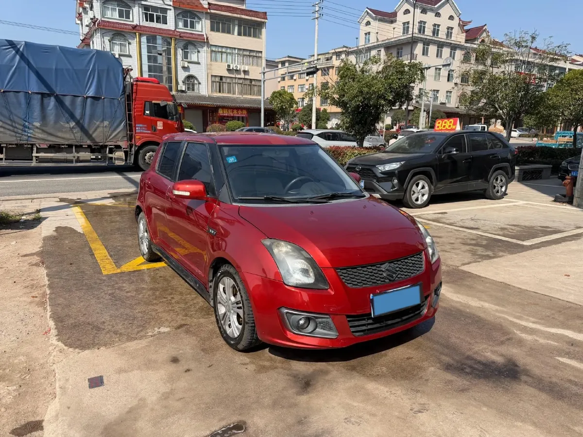 2015 LiFan 720 1.8L 133HP L4 CVT,autocango,china used car exporter,china ev exporter,chinese used car exporter,chinese used ev exporter
