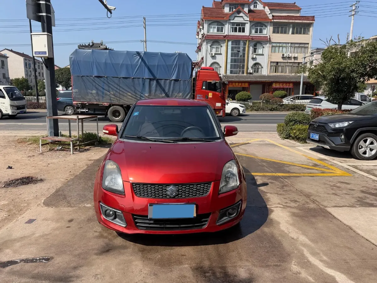 2015 LiFan 720 1.8L 133HP L4 CVT,autocango,china used car exporter,china ev exporter,chinese used car exporter,chinese used ev exporter