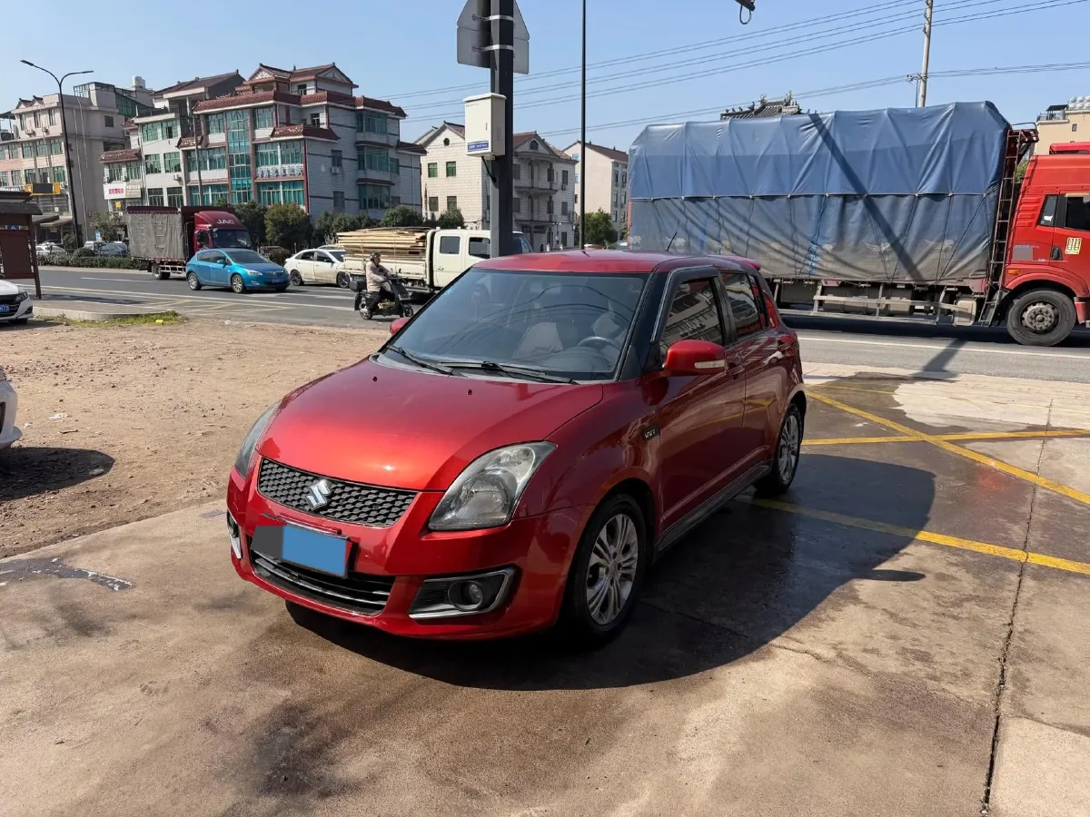 2015 LiFan 720 1.8L 133HP L4 CVT,autocango,china used car exporter,china ev exporter,chinese used car exporter,chinese used ev exporter