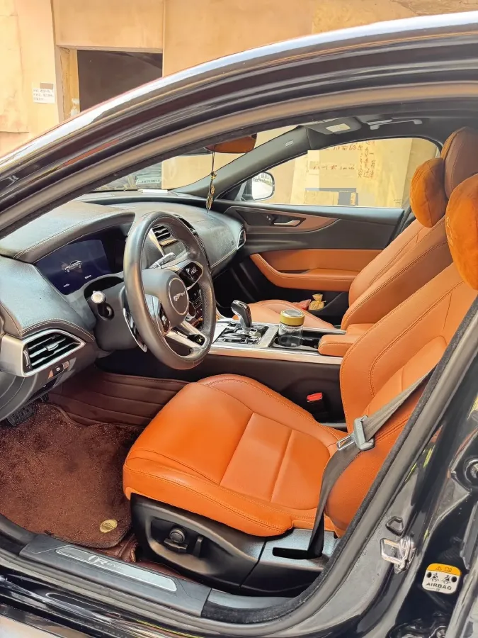 2021 Jaguar XEL 2.0T 250HP L4 8AT,autocango,china used car exporter,china ev exporter,chinese used car exporter,chinese used ev exporter