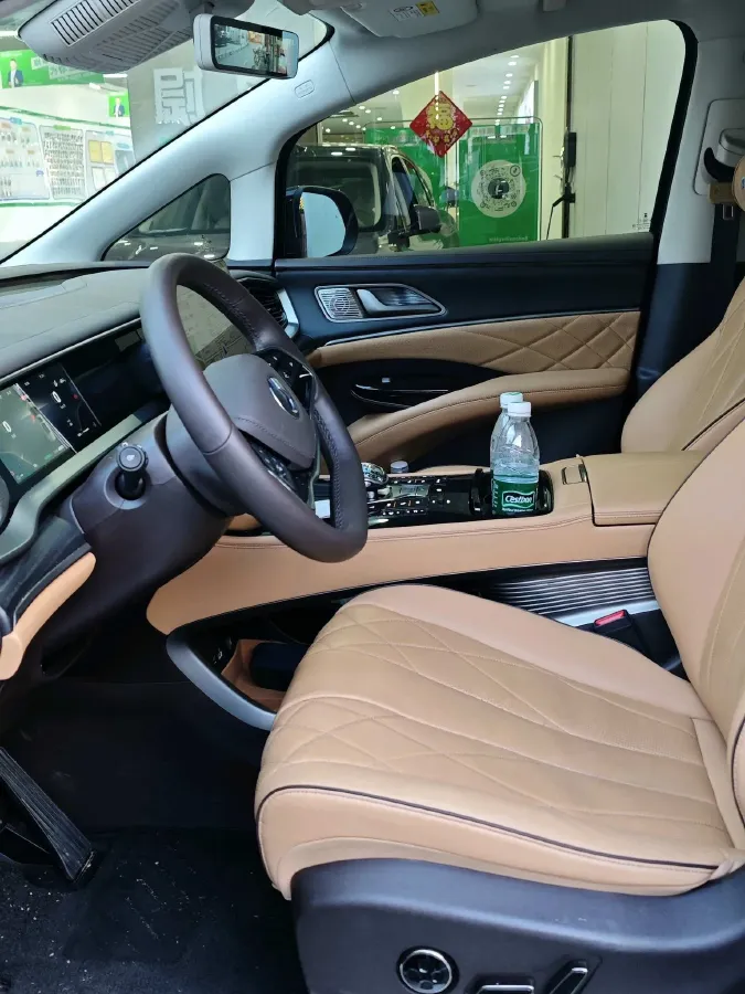 2024 Denza D9 1.5T 139HP L4 E-CVT PHEV 40KWH,autocango,china used car exporter,china ev exporter,chinese used car exporter,chinese used ev exporter