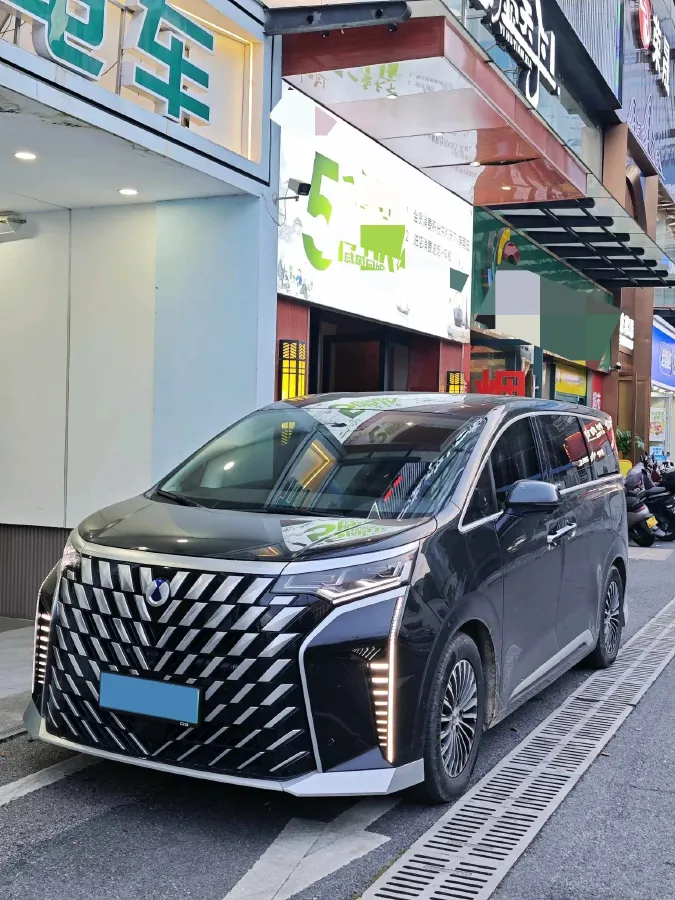 2024 Denza D9 1.5T 139HP L4 E-CVT PHEV 40KWH,autocango,china used car exporter,china ev exporter,chinese used car exporter,chinese used ev exporter