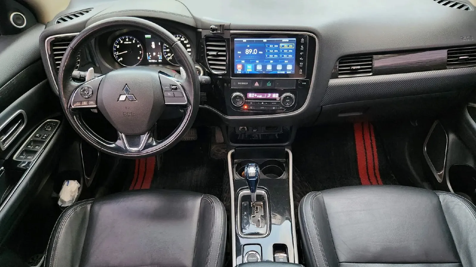 2019 Mitsubishi Outlander 2.4L 192HP L4 CVT,autocango,china used car exporter,china ev exporter,chinese used car exporter,chinese used ev exporter