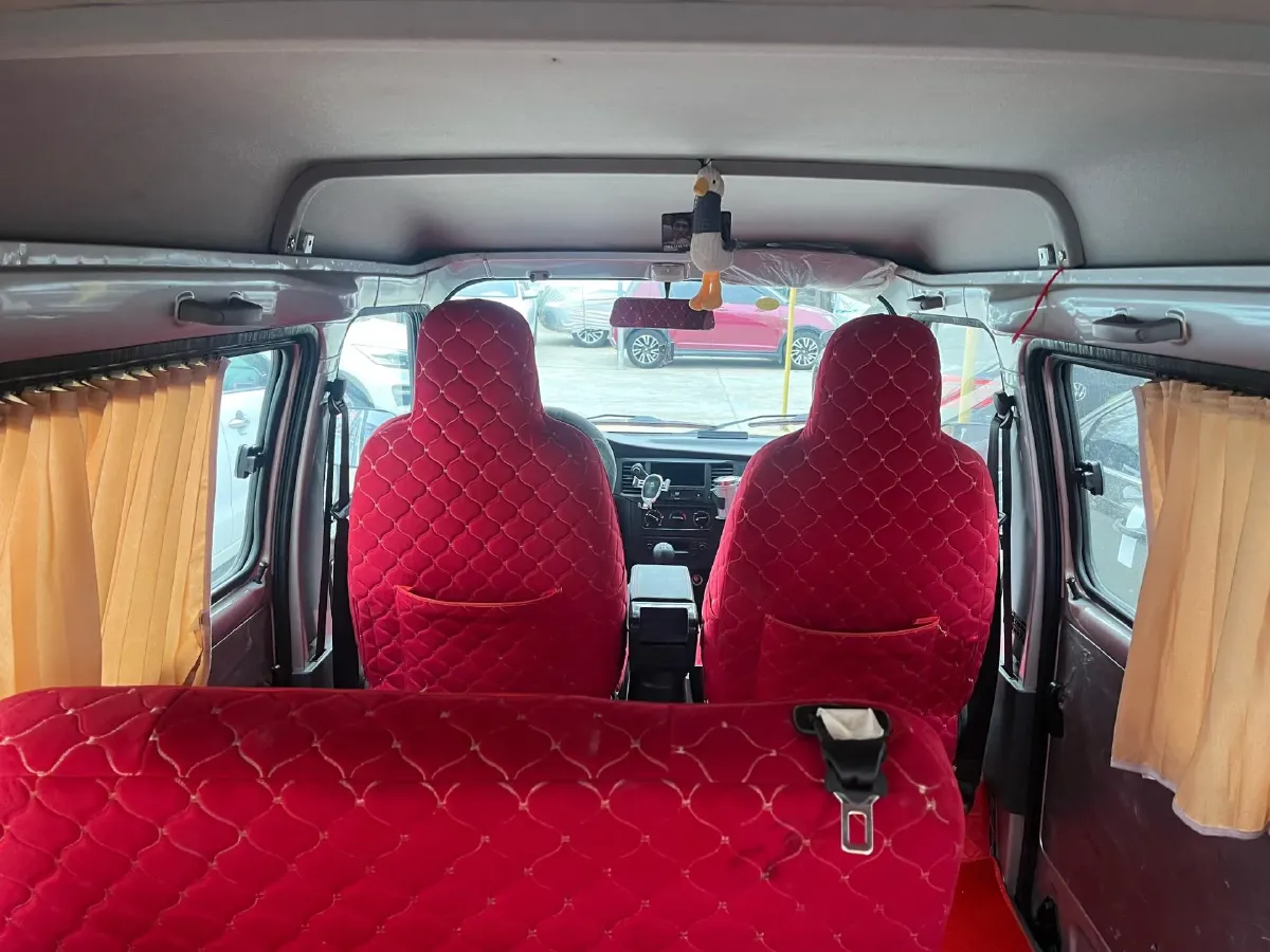 2020 WuLing ZhiGuang 1.2L 76HP L4 5MT,autocango,china used car exporter,china ev exporter,chinese used car exporter,chinese used ev exporter