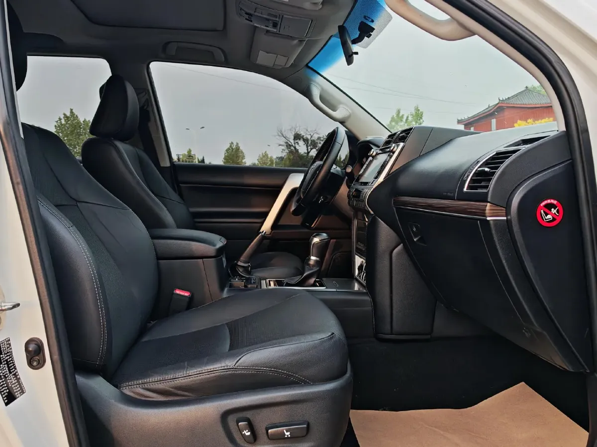 2018 Toyota Land Cruiser Prado 3.5L 280HP V6 6AT,autocango,china used car exporter,china ev exporter,chinese used car exporter,chinese used ev exporter