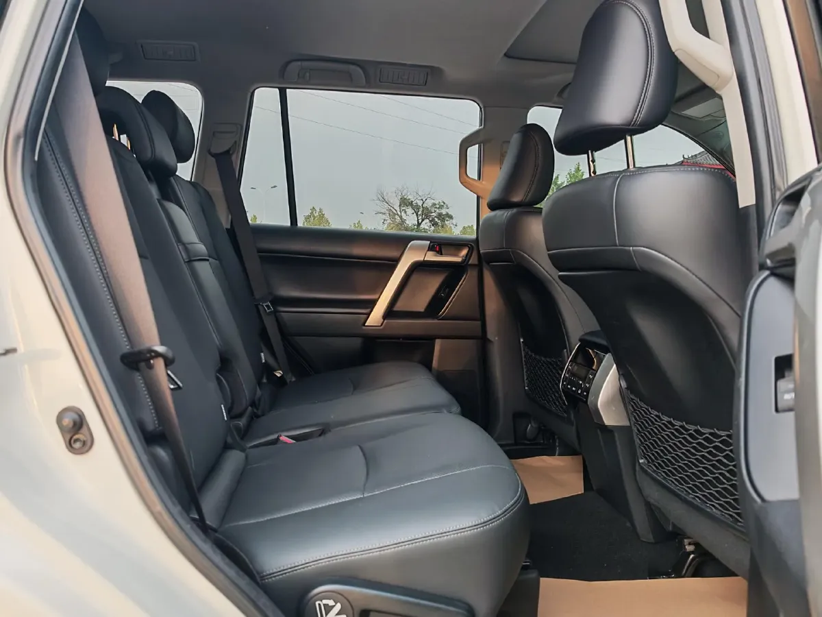 2018 Toyota Land Cruiser Prado 3.5L 280HP V6 6AT,autocango,china used car exporter,china ev exporter,chinese used car exporter,chinese used ev exporter