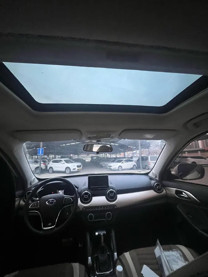 2018 BAIC ChangHe Q35 1.5L 116HP L4 4AT,autocango,china used car exporter,china ev exporter,chinese used car exporter,chinese used ev exporter