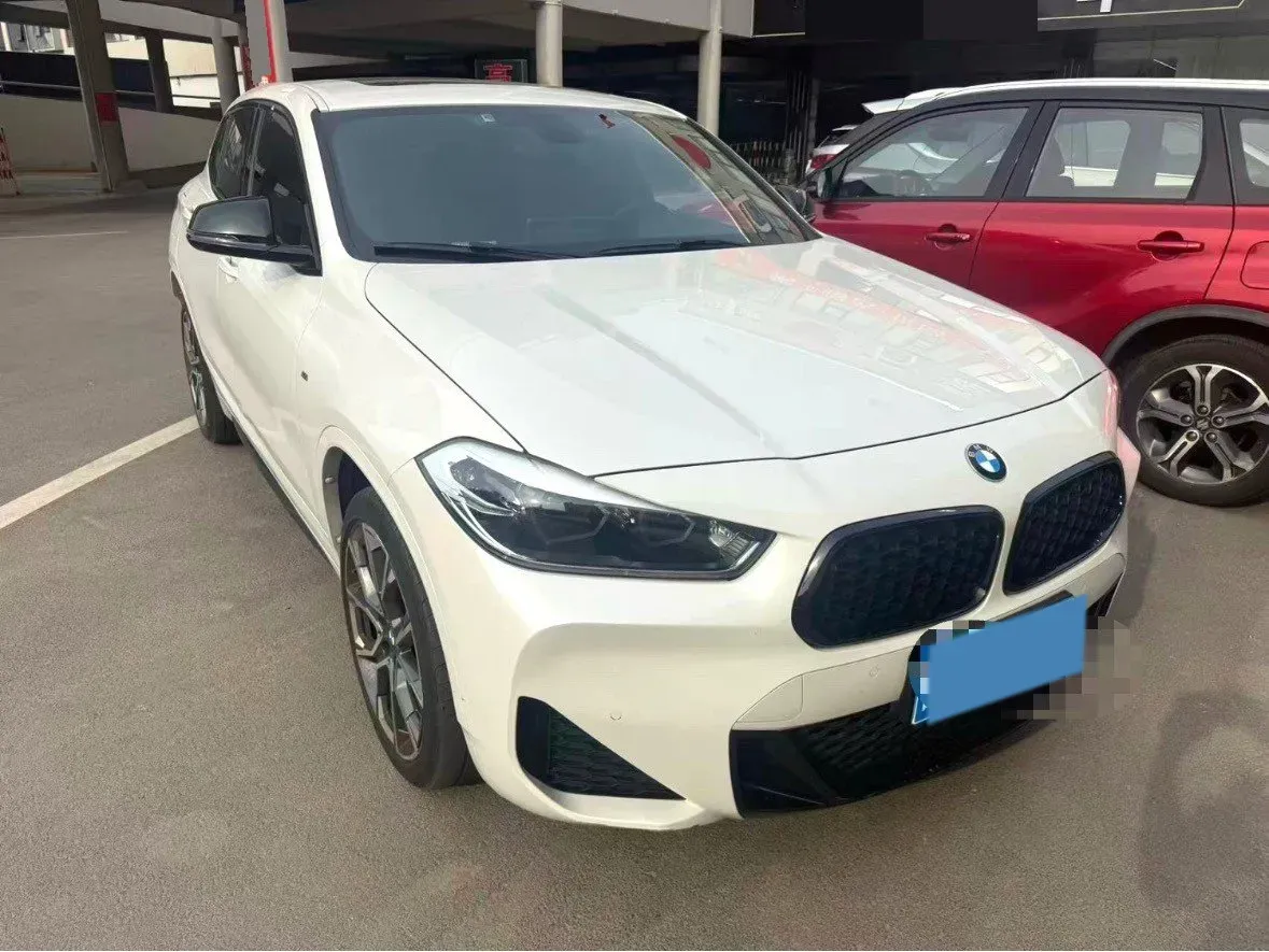 2021 BMW X2 2.0T 192HP L4 7DCT,autocango,china used car exporter,china ev exporter,chinese used car exporter,chinese used ev exporter
