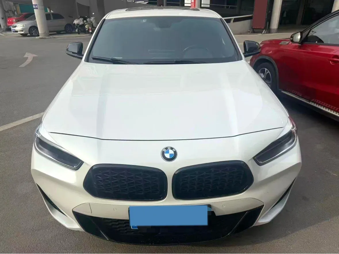 2021 BMW X2 2.0T 192HP L4 7DCT,autocango,china used car exporter,china ev exporter,chinese used car exporter,chinese used ev exporter