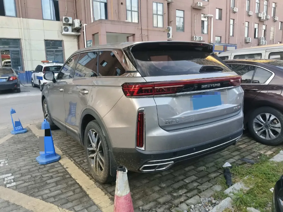 2020 Bestune T99 2.0T 224HP L4 6AT,autocango,china used car exporter,china ev exporter,chinese used car exporter,chinese used ev exporter