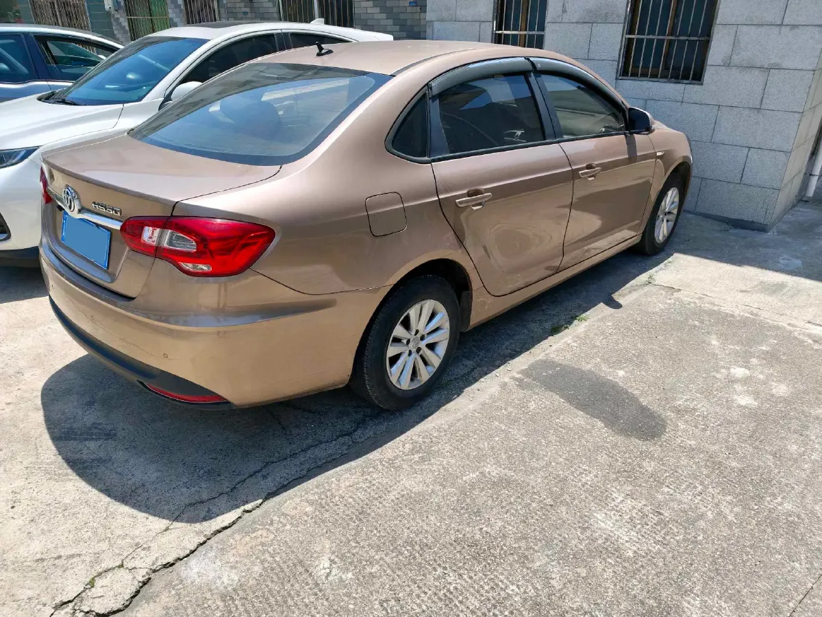 2017 Brilliance Auto H530 1.6L 118HP L4 5AT,autocango,china used car exporter,china ev exporter,chinese used car exporter,chinese used ev exporter