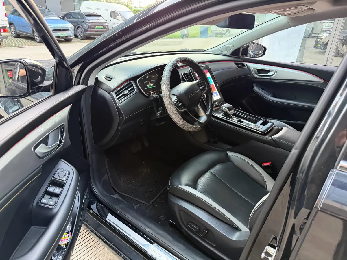 2021 Roewe i6 MAX 1.5T 169HP L4 AMT PHEV,autocango,china used car exporter,china ev exporter,chinese used car exporter,chinese used ev exporter