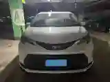 2024 Toyota Sienna 2.5L 189HP L4 E-CVT Hybrid
