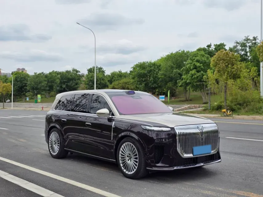 2026 Voyah TaiShan 1.5T 150HP L4 PHEV,autocango,china used car exporter,china ev exporter,chinese used car exporter,chinese used ev exporter