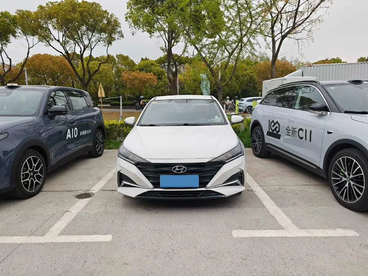 2020 Hyundai Verna 1.4L 100HP L4 6MT,autocango,china used car exporter,china ev exporter,chinese used car exporter,chinese used ev exporter