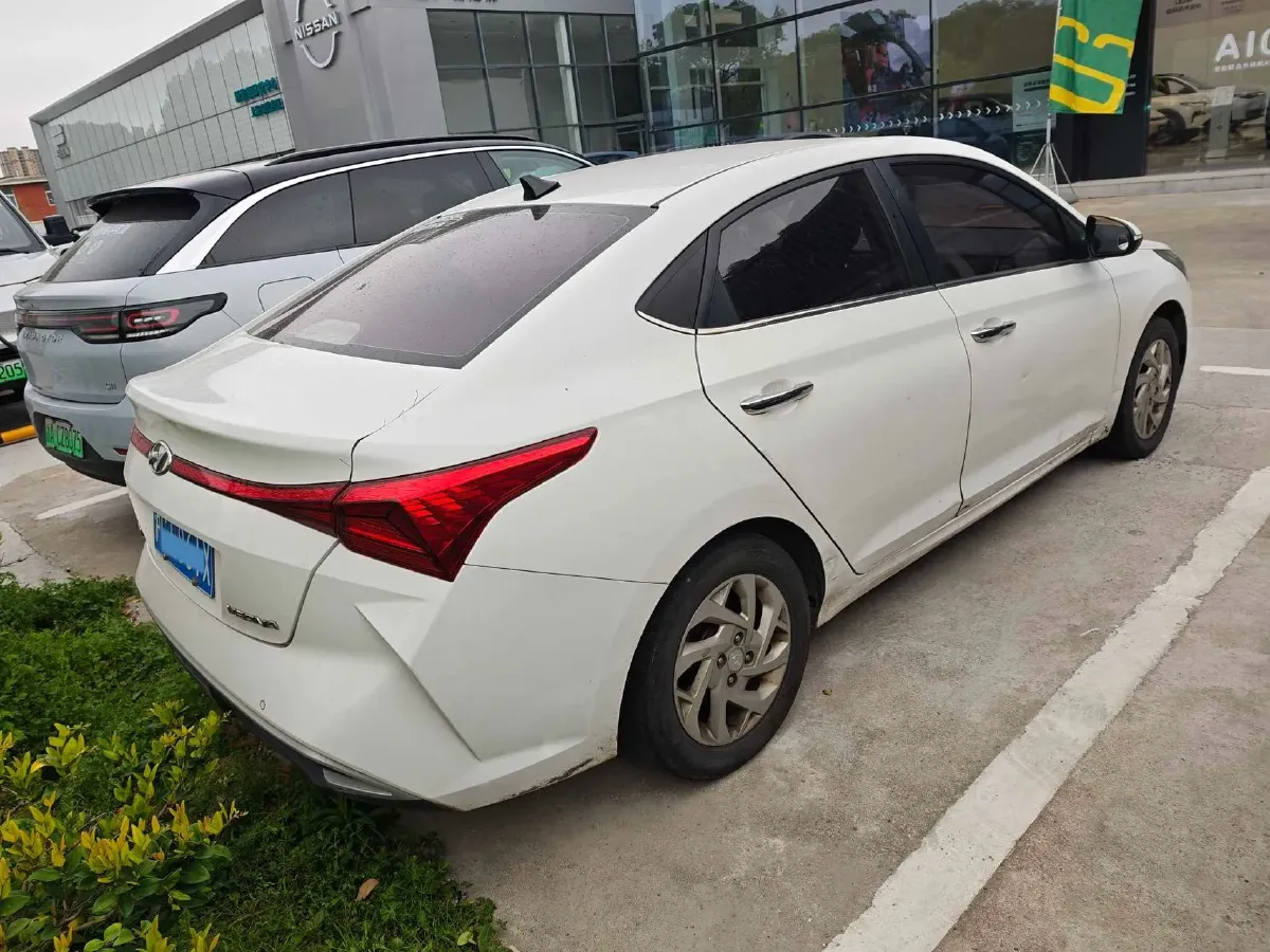 2020 Hyundai Verna 1.4L 100HP L4 6MT,autocango,china used car exporter,china ev exporter,chinese used car exporter,chinese used ev exporter