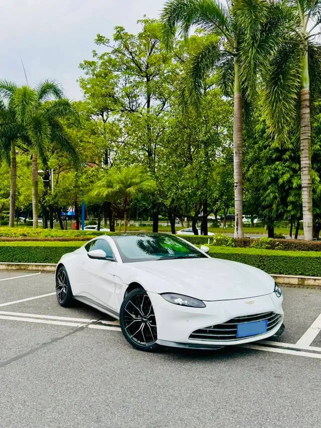 2023 Aston Martin V8 Vantage 4.0T 510HP V8 8AT,autocango,china used car exporter,china ev exporter,chinese used car exporter,chinese used ev exporter