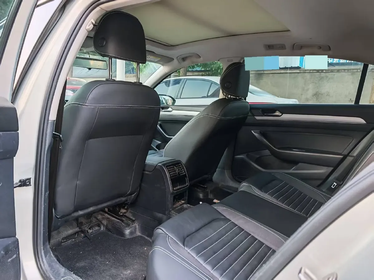 2019 Citroen C6 1.6T 170HP L4 6AT,autocango,china used car exporter,china ev exporter,chinese used car exporter,chinese used ev exporter