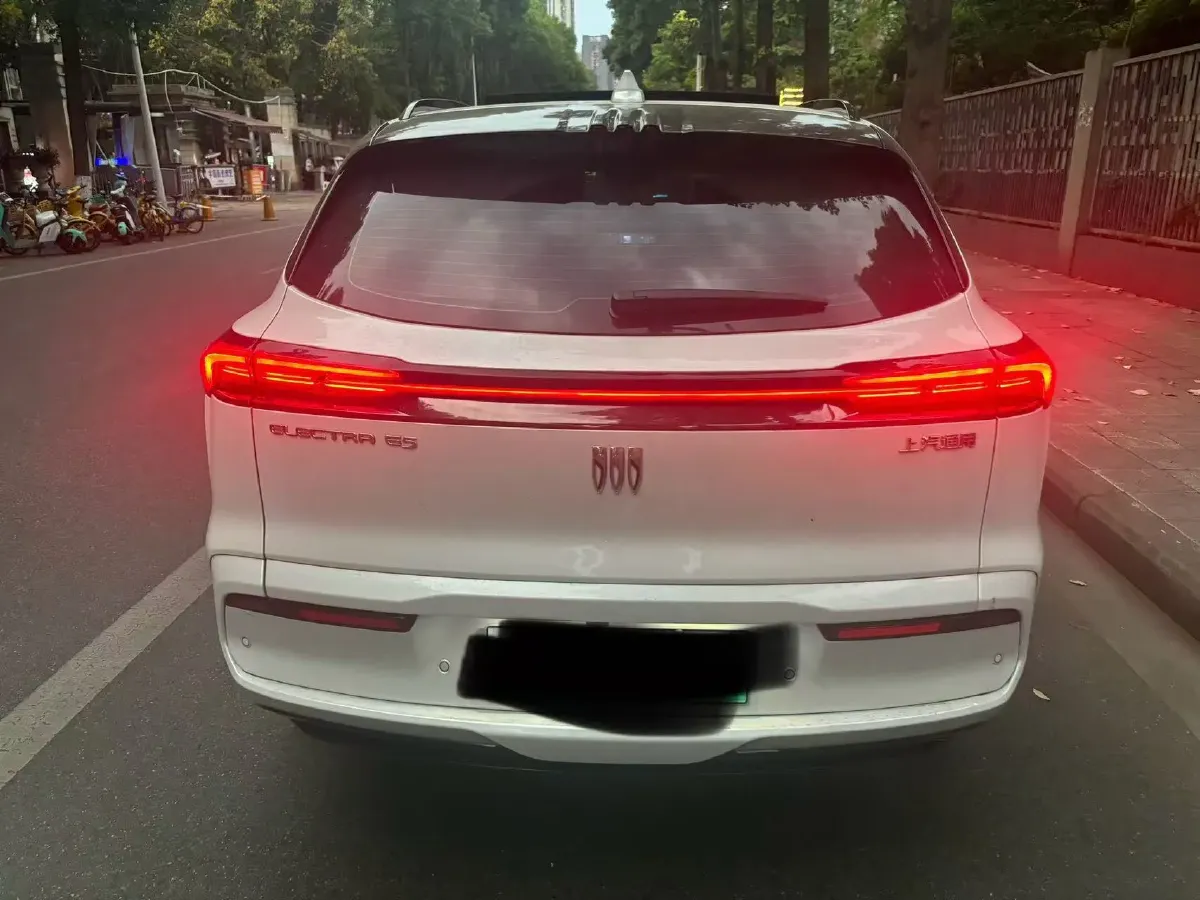 2024 Buick E5 BEV 68.4KWH,autocango,china used car exporter,china ev exporter,chinese used car exporter,chinese used ev exporter