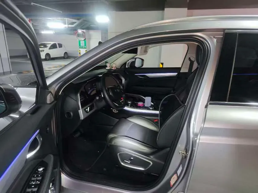 2019 Geely Tugella 2.0T 238HP L4 8AT,autocango,china used car exporter,china ev exporter,chinese used car exporter,chinese used ev exporter