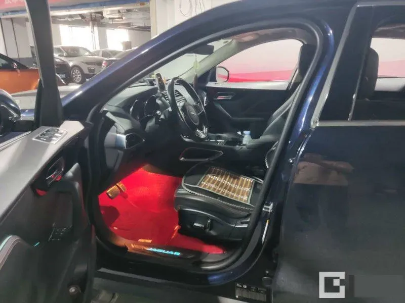 2020 Jaguar F-PACE 2.0T 250HP L4 8AT,autocango,china used car exporter,china ev exporter,chinese used car exporter,chinese used ev exporter