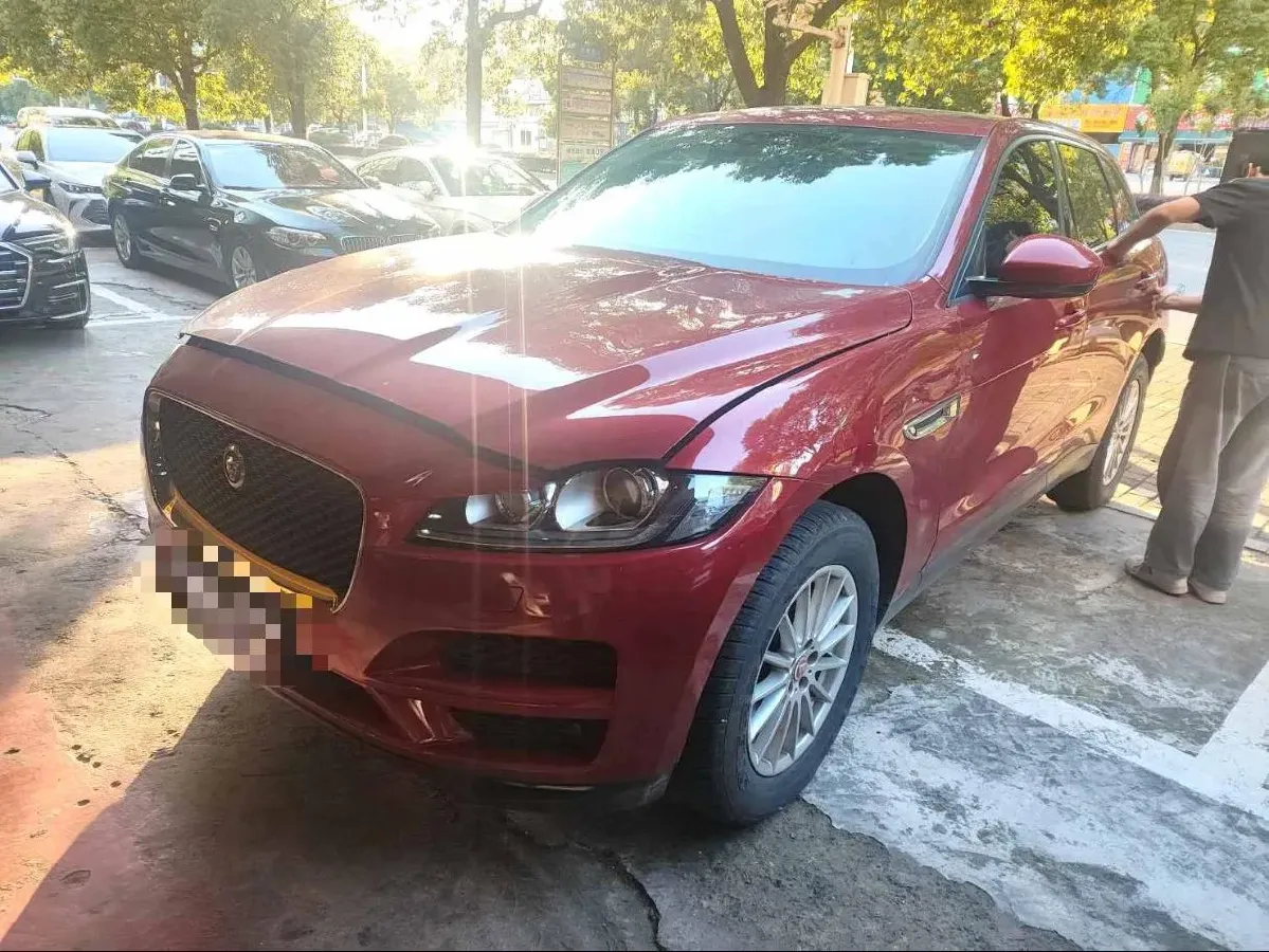2018 Jaguar F-PACE 2.0T 250HP L4 8AT,autocango,china used car exporter,china ev exporter,chinese used car exporter,chinese used ev exporter