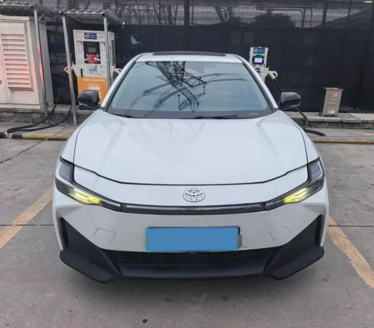 2023 Toyota bZ3 BEV 49.92KWH,autocango,china used car exporter,china ev exporter,chinese used car exporter,chinese used ev exporter