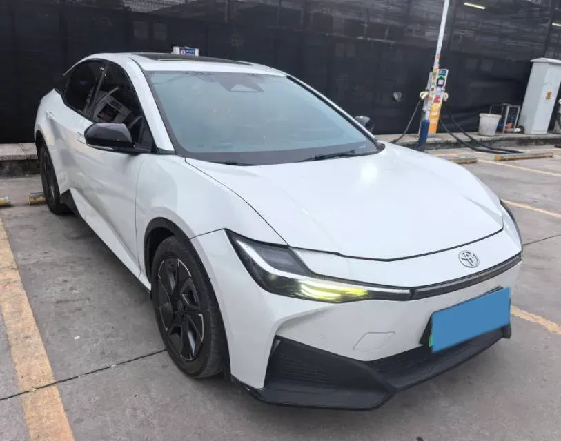 2023 Toyota bZ3 BEV 49.92KWH,autocango,china used car exporter,china ev exporter,chinese used car exporter,chinese used ev exporter