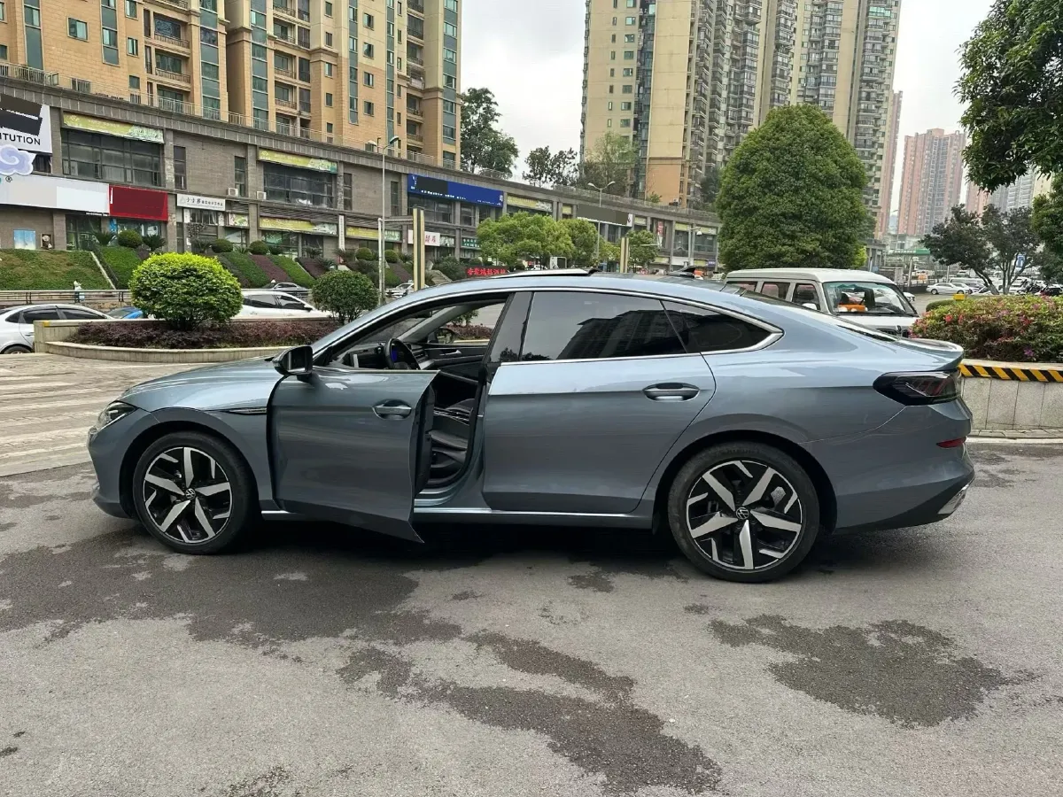 2022 Jetour DASHING i-DM 1.5T 156HP L4 3DHT PHEV 19.27KWH,autocango,china used car exporter,china ev exporter,chinese used car exporter,chinese used ev exporter
